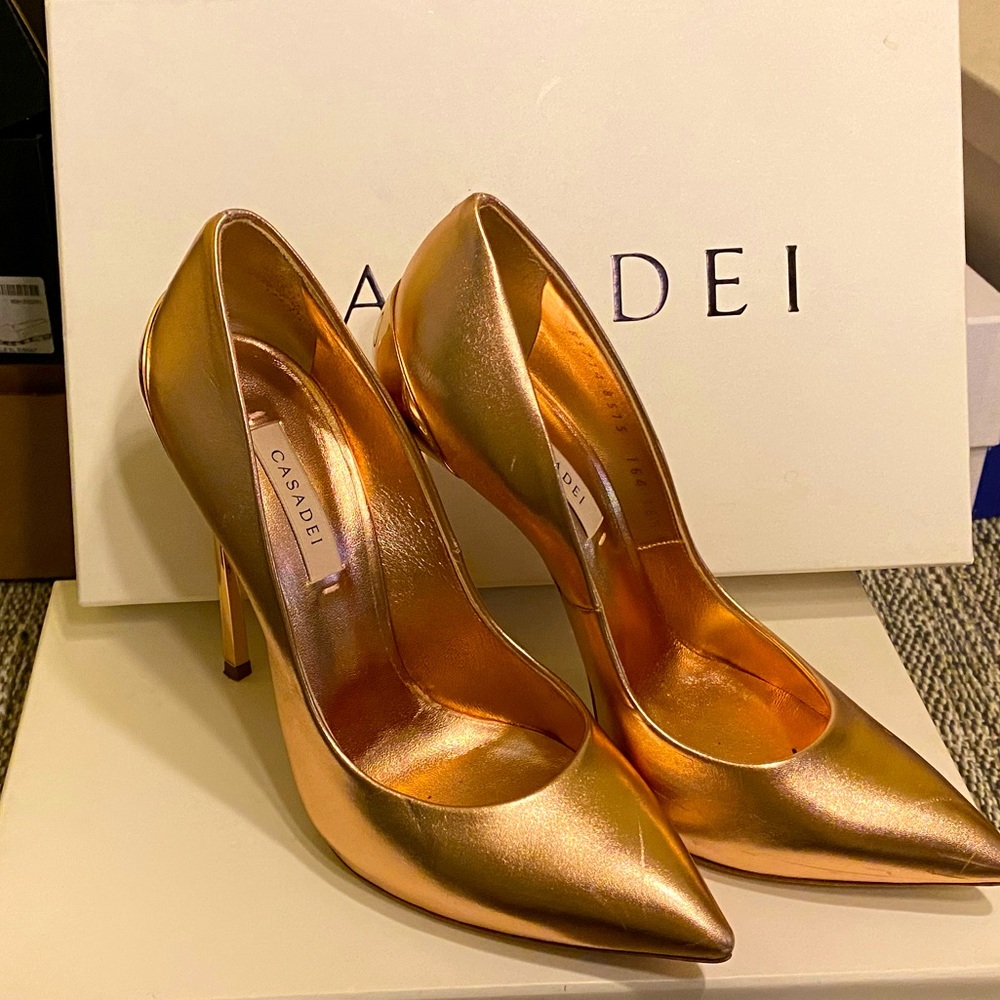 Casadei pumps